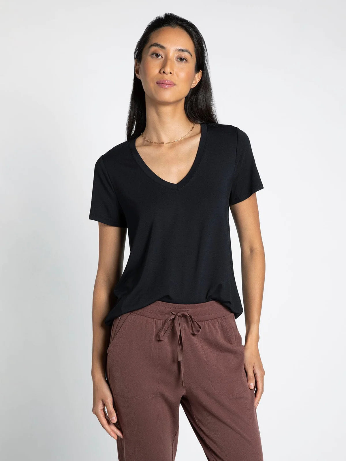 black v neck soft t-shirt 